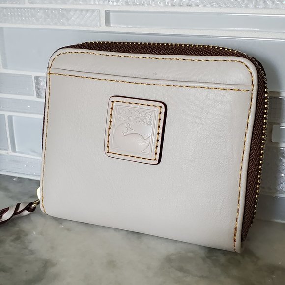 Dooney & Bourke Bags Nwot Florentine Small Zip Around Wallet Ecru